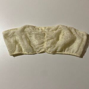 Urban Outfitters‎ Kimchi Blue Lace Bralette Size M